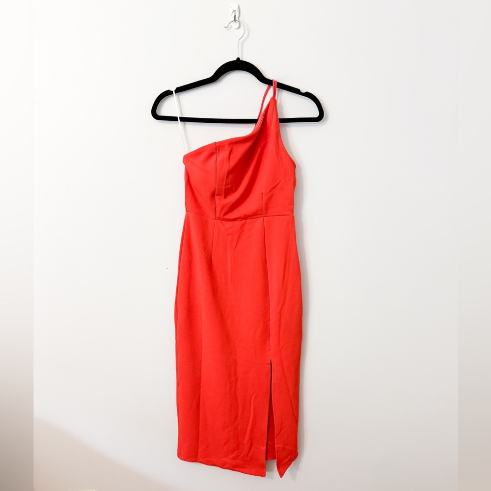 Elegant One-Shoulder Red Dress